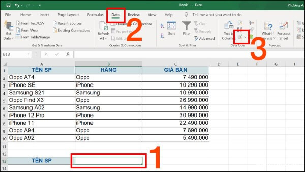 Chọn vào Data > Data Validation