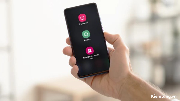 Khôi phục cài đặt gốc trên điện thoại Samsung bằng phím cứng